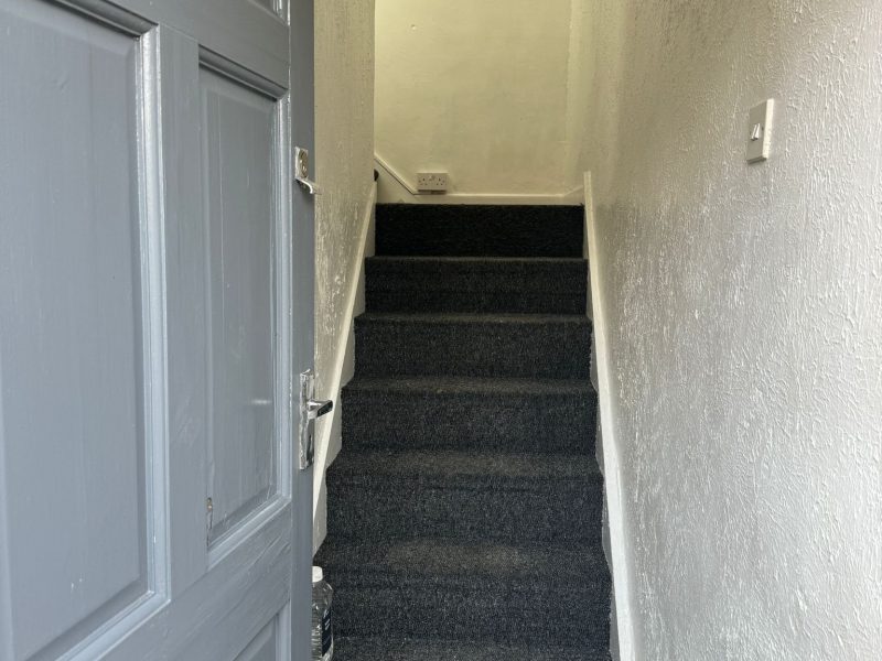 1-Bedroom Property Available – Prime Bearwood Location